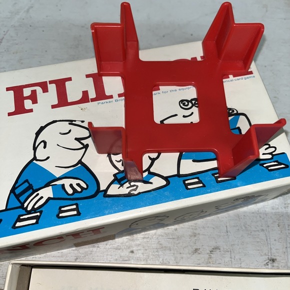 Vintage 1963 Parker Brothers Flinch Card Game Complete 150 Cards, Trays & Rules - Picture 2 of 7